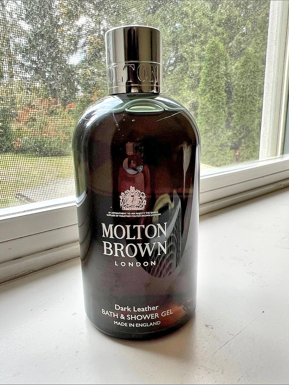 Molton Brown Dark Leather Bath & Shower Gel Body Wash large 10 oz / 300 ml NWT